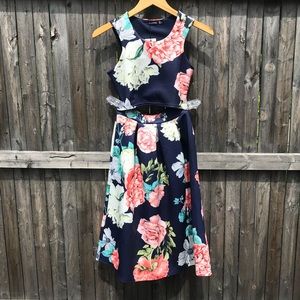 CROPPED TWO PIECE FLORAL CO-ORD SET